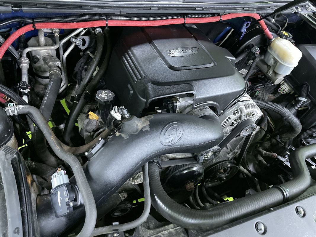 Used 2012 Cadillac Escalade Luxury image 33