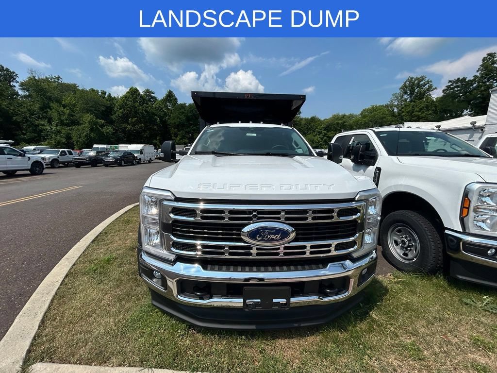 New 2026 Ford F550 4x4 Crew Cab image 2