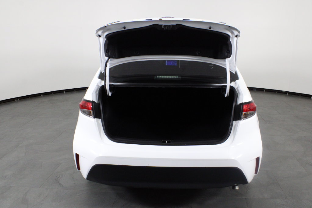 Used 2024 Toyota Corolla LE FWD image 16