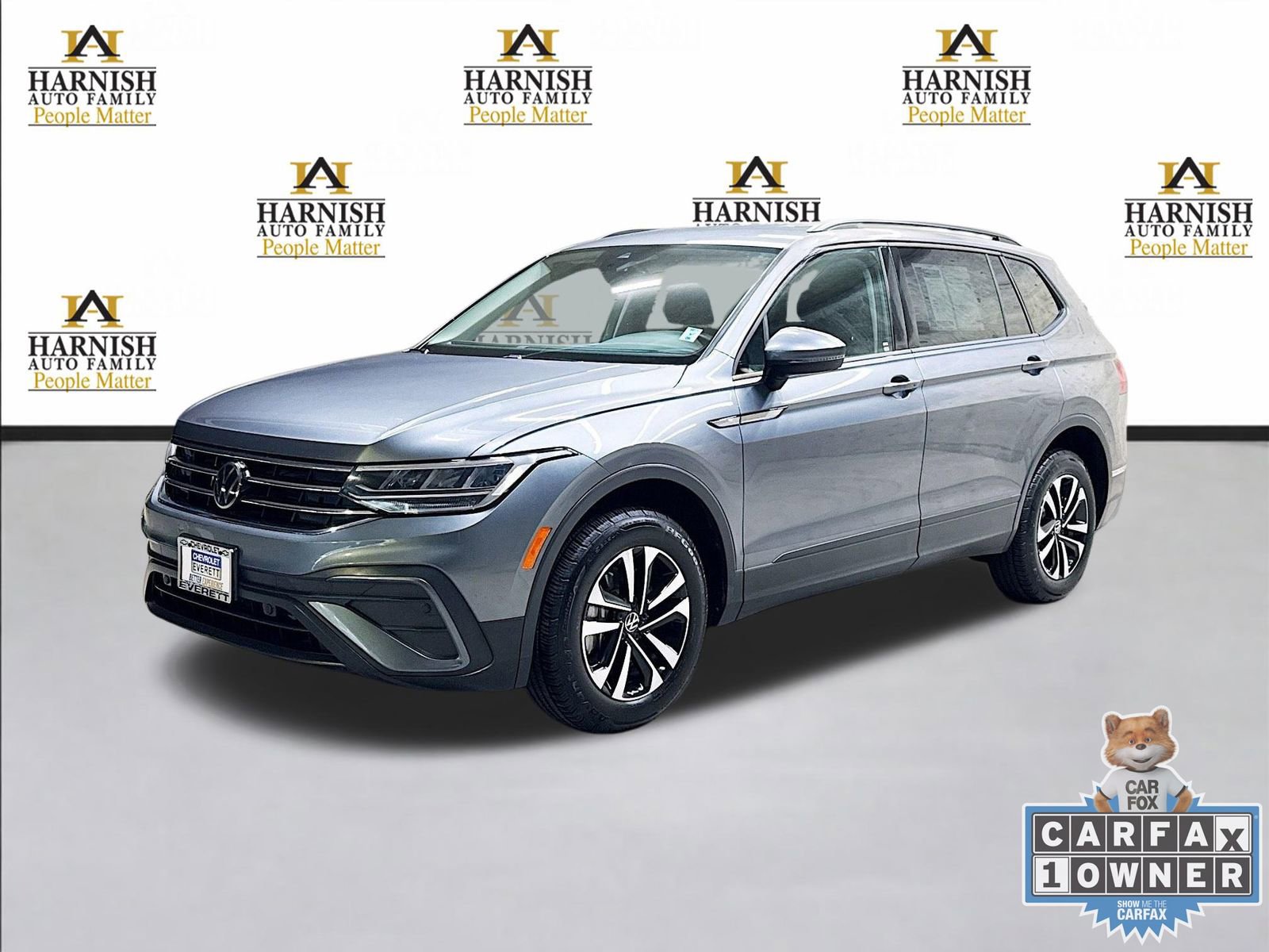 Used 2022 Volkswagen Tiguan S image 1