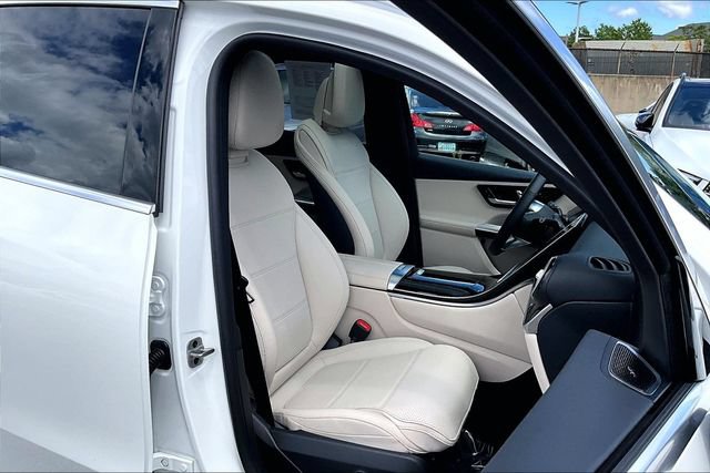 Used 2026 Mercedes-Benz GLC 300 4MATIC image 7