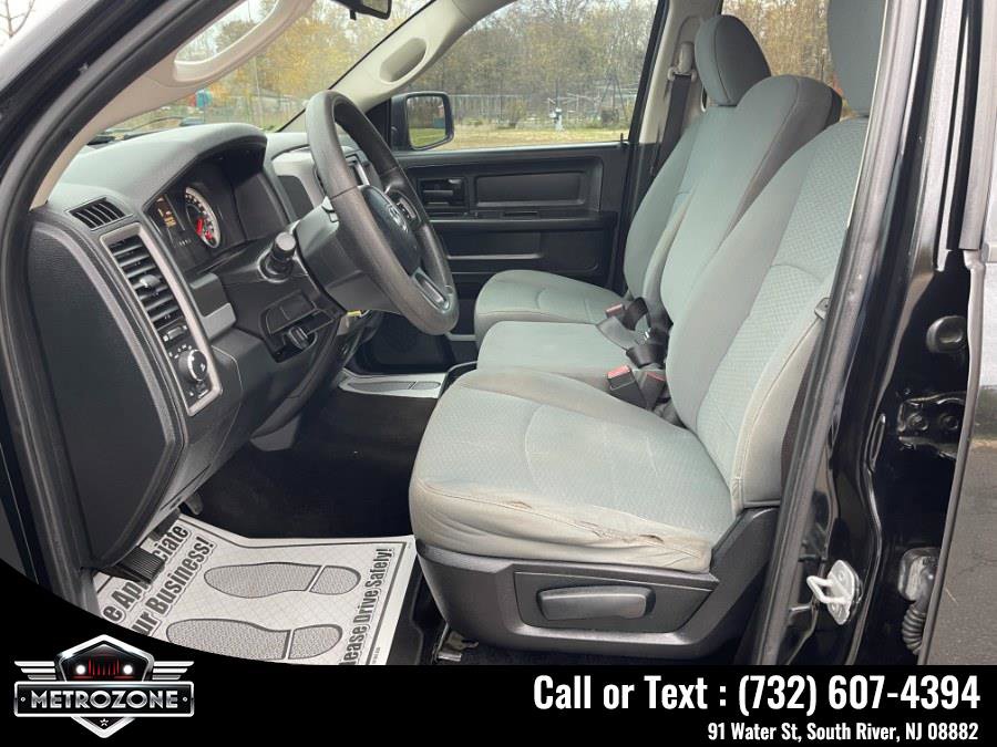 Used 2014 RAM 1500 Express w/ Black Ram 1500 Express Group image 19