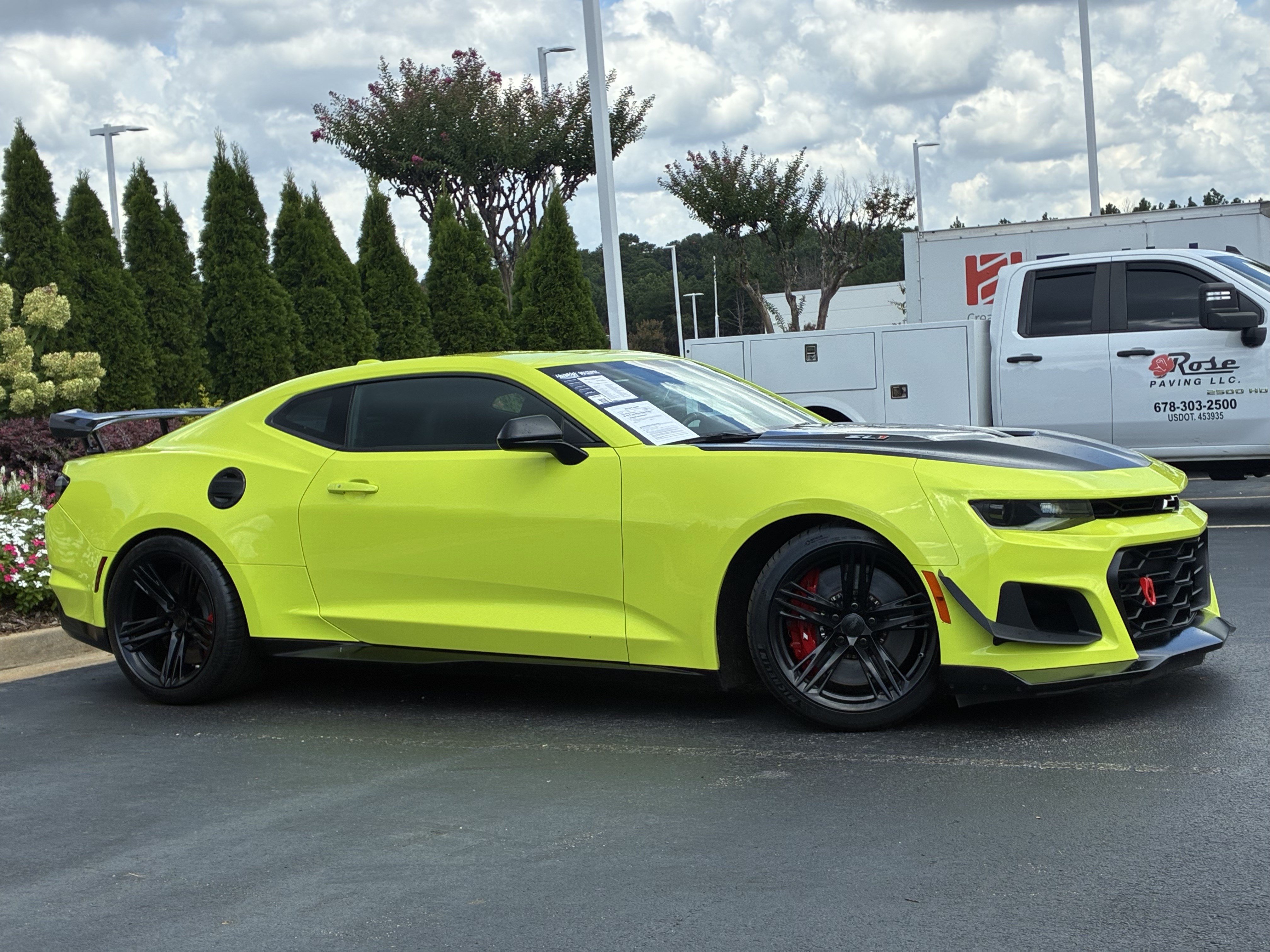 Used 2021 Chevrolet Camaro ZL1 RWD image 3