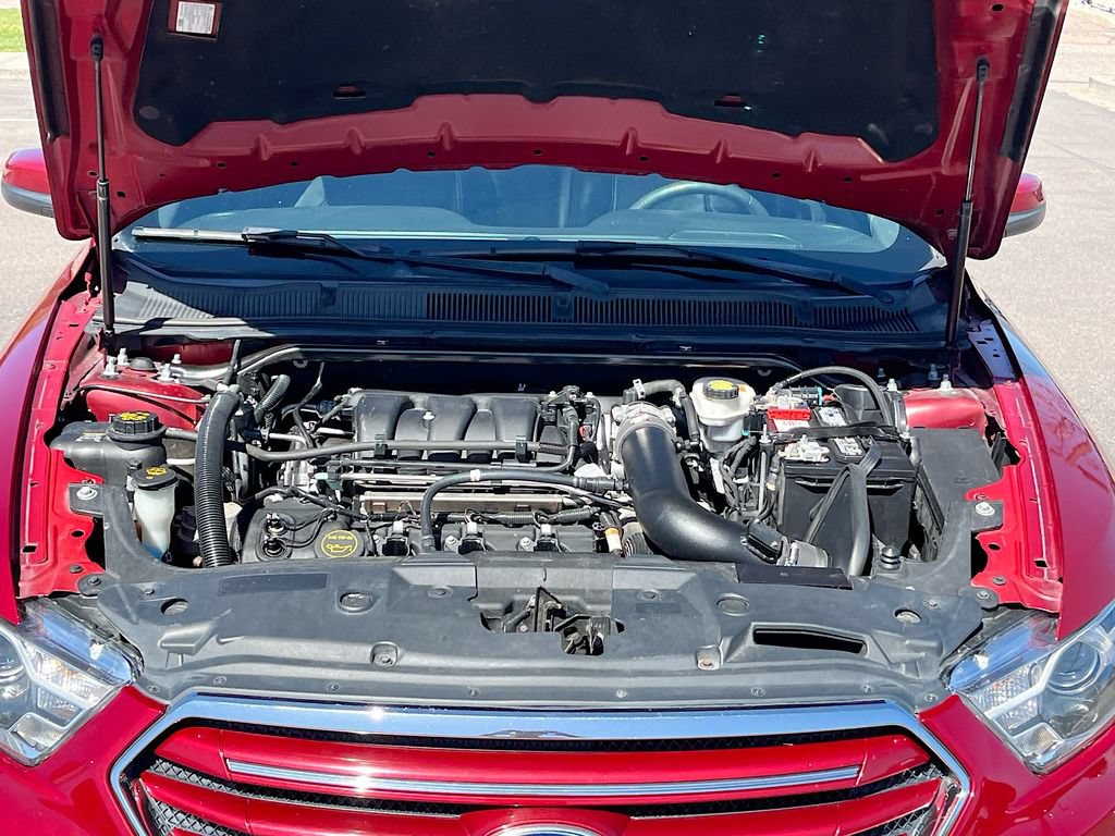 Used 2018 Ford Taurus SEL w/ Equipment Group 201A AWD/4WD image 28