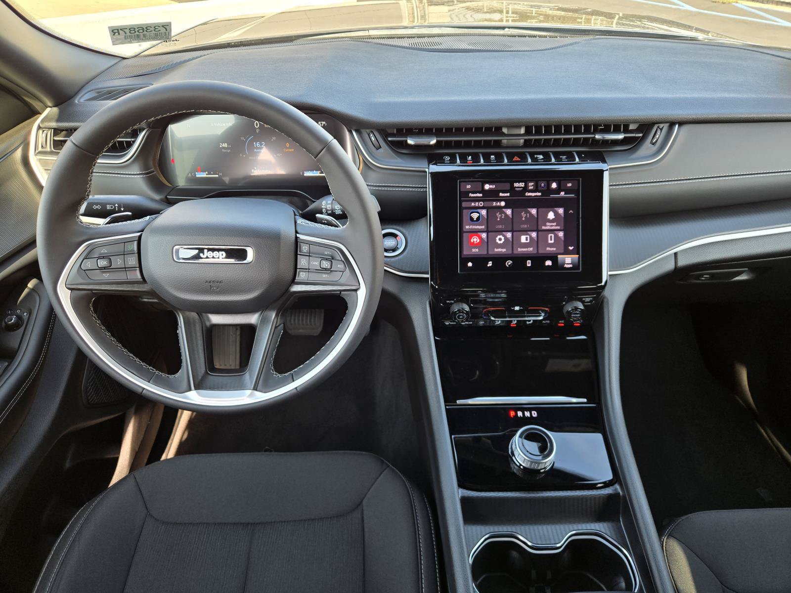 Used 2025 Jeep Grand Cherokee Laredo X RWD image 6