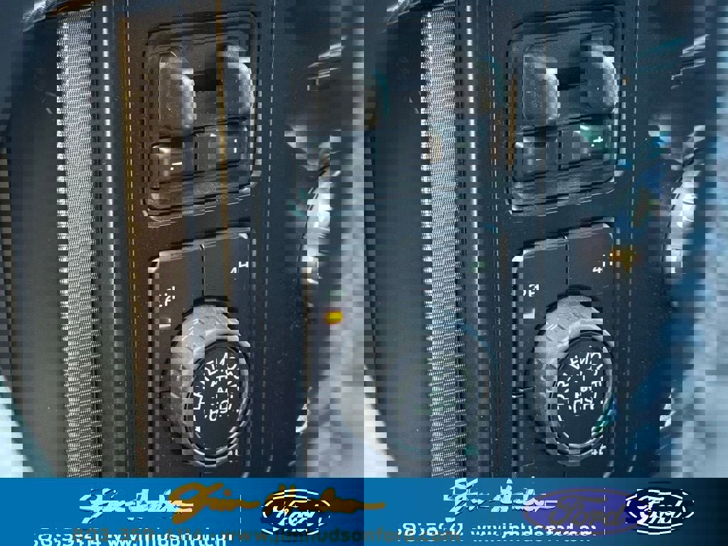 New 2025 Ford F150 Platinum w/ Equipment Group 702A High image 32