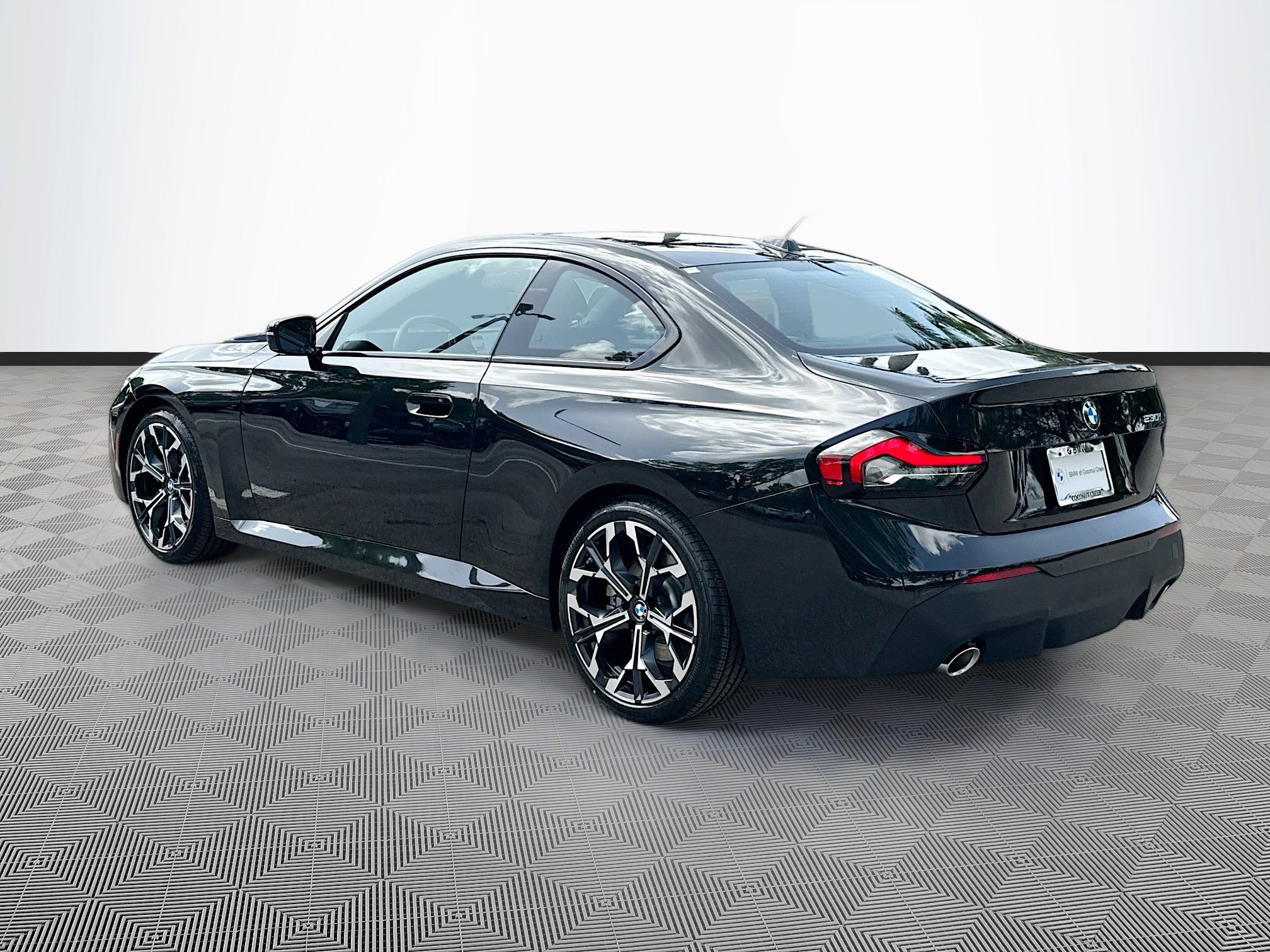 New 2025 BMW 230i Coupe w/ Convenience Package RWD image 5