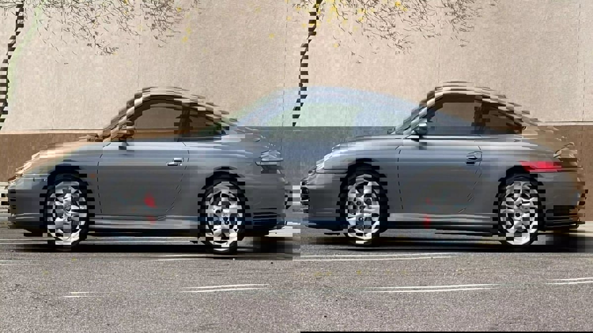 Used 2003 Porsche 911 GT3 RS image 5