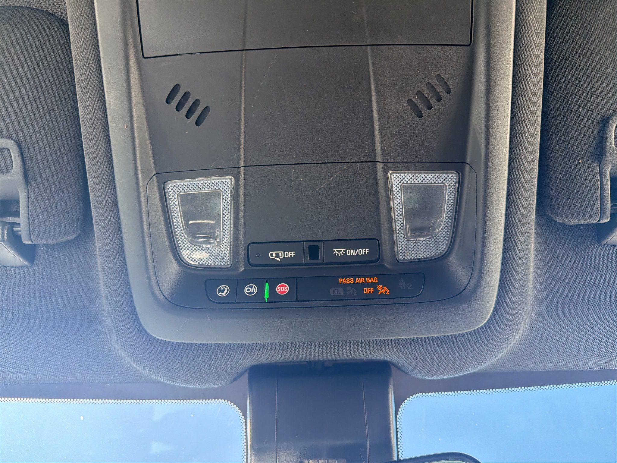 Used 2022 Chevrolet Equinox RS AWD/4WD image 20