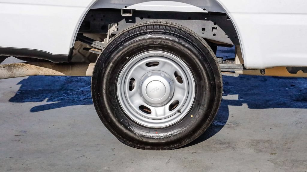 Used 2023 Ford F250 XL w/ 360-Degree Camera Package RWD image 12