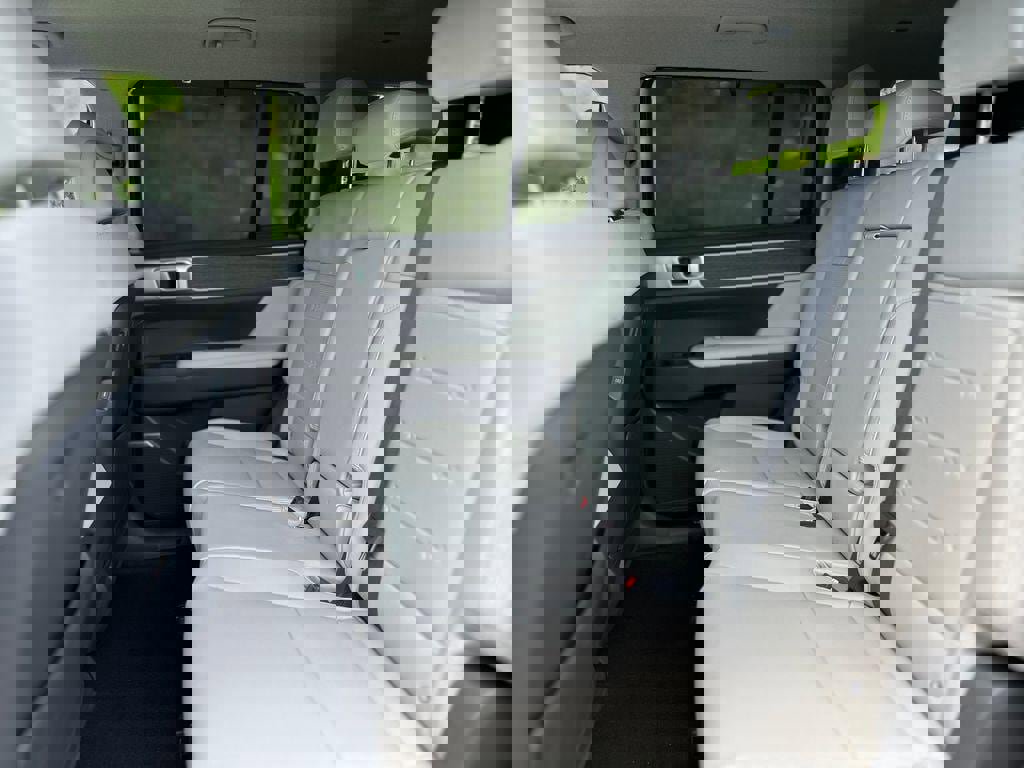 New 2026 Hyundai Santa Fe Limited image 11