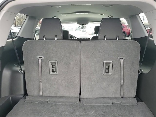 Certified 2023 GMC Acadia SLE w/ Driver Convenience Package image 6