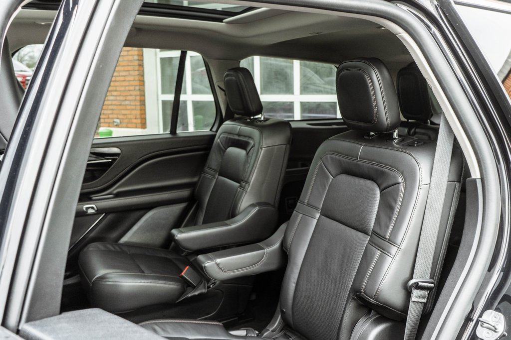 Used 2024 Lincoln Aviator Reserve image 31