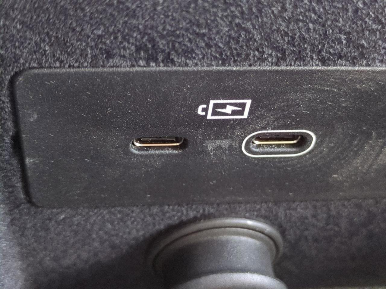 New 2026 Volvo XC90 B6 Ultra w/ Lounge Package image 21