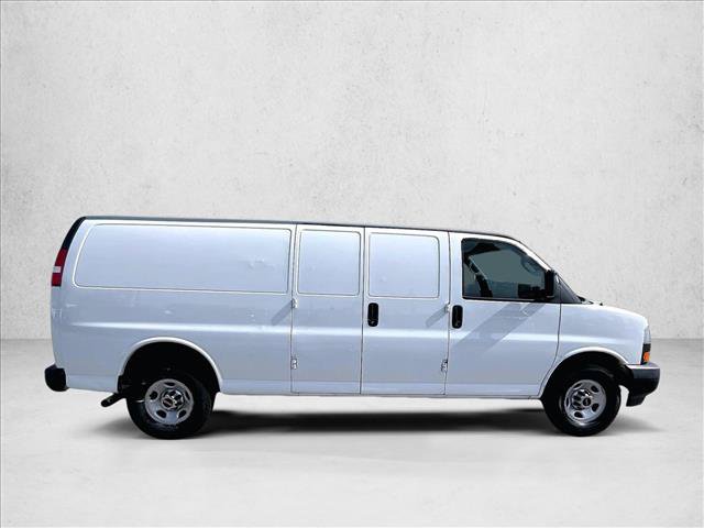 Used 2020 GMC Savana 2500 Extended w/ Driver Convenience Package RWD image 5