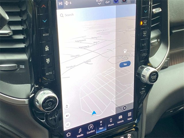 Used 2024 RAM 2500 Big Horn w/ Sport Appearance Package image 24