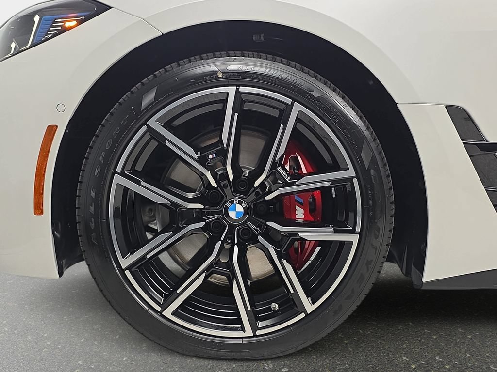 New 2026 BMW 440i xDrive w/ Premium Package AWD/4WD image 32