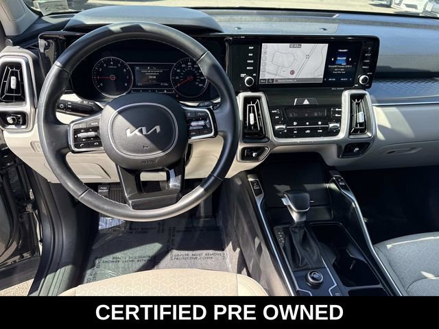 Used 2023 Kia Sorento S w/ Panoramic Sunroof Package FWD image 18