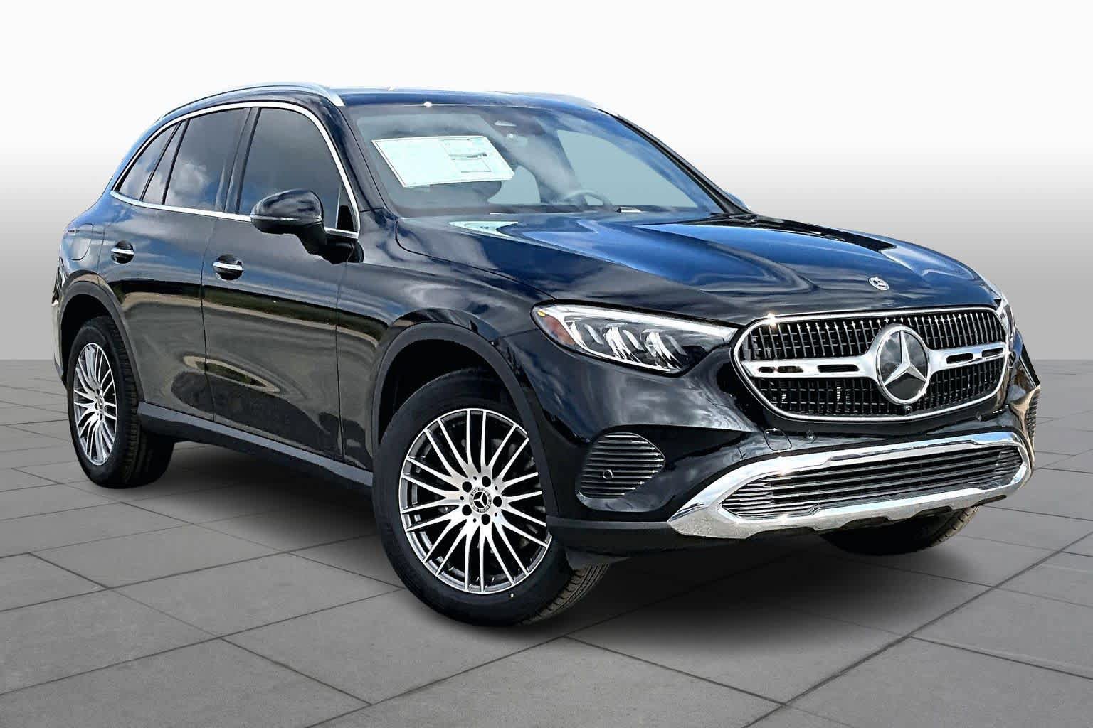 New 2026 Mercedes-Benz GLC 300 image 2