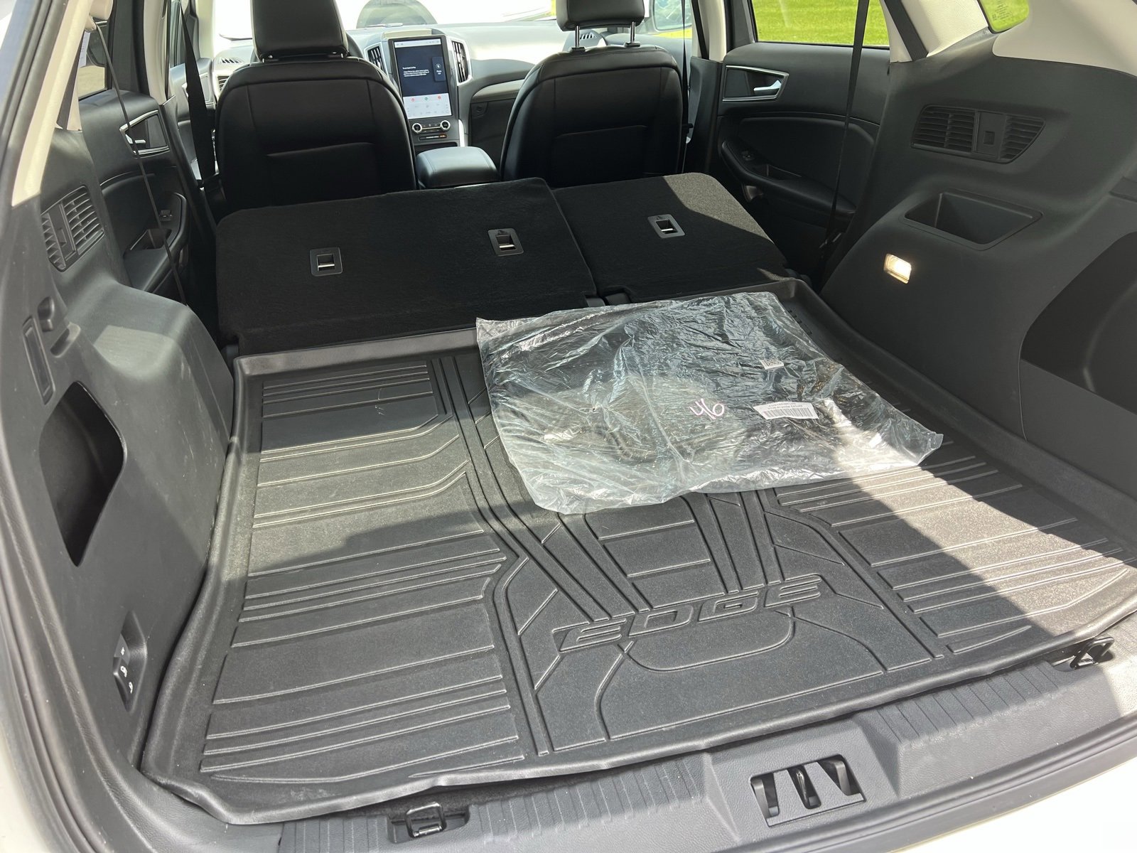 Used 2023 Ford Edge SEL w/ Convenience Package image 17