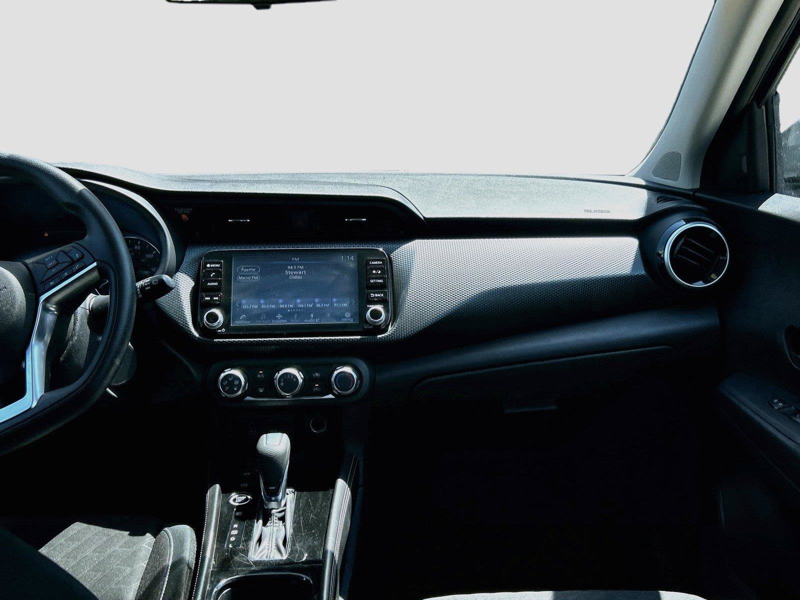 Used 2024 Nissan Kicks SV FWD image 18