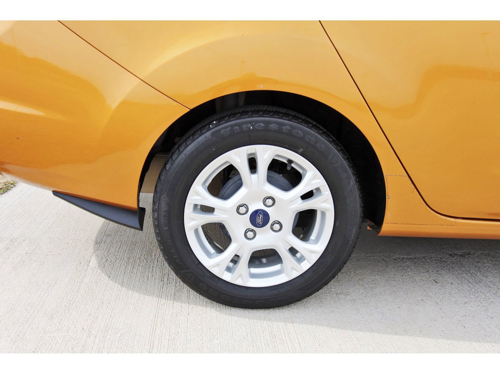 Used 2016 Ford Fiesta SE image 32