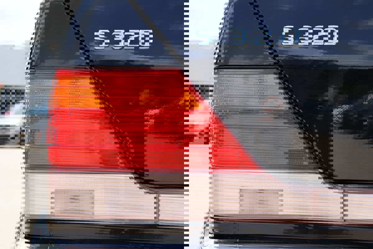 Used 1995 Mercedes-Benz S 320 image 43