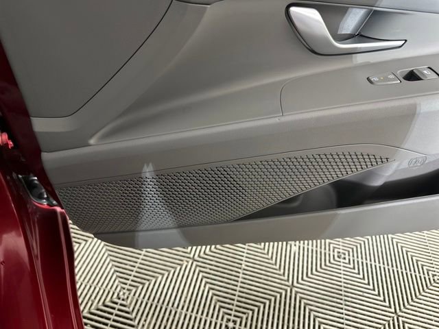 Certified 2024 Hyundai Elantra SEL w/ Convenience Package image 29