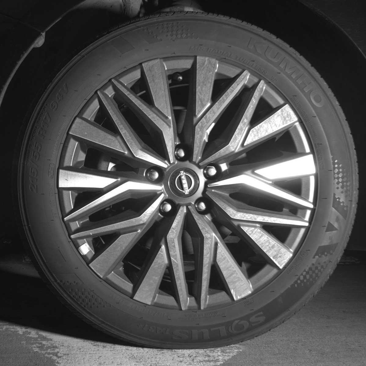 Used 2025 Nissan Altima 2.5 SV image 12