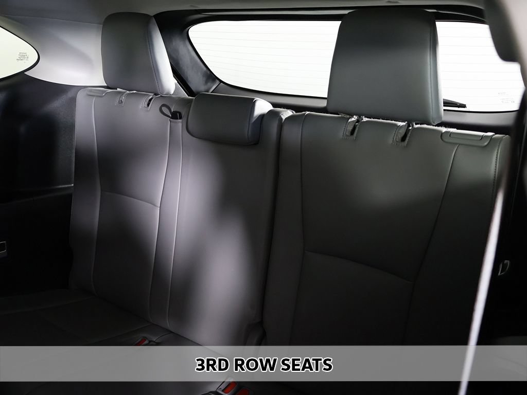 Used 2023 Toyota Highlander Limited AWD/4WD image 9