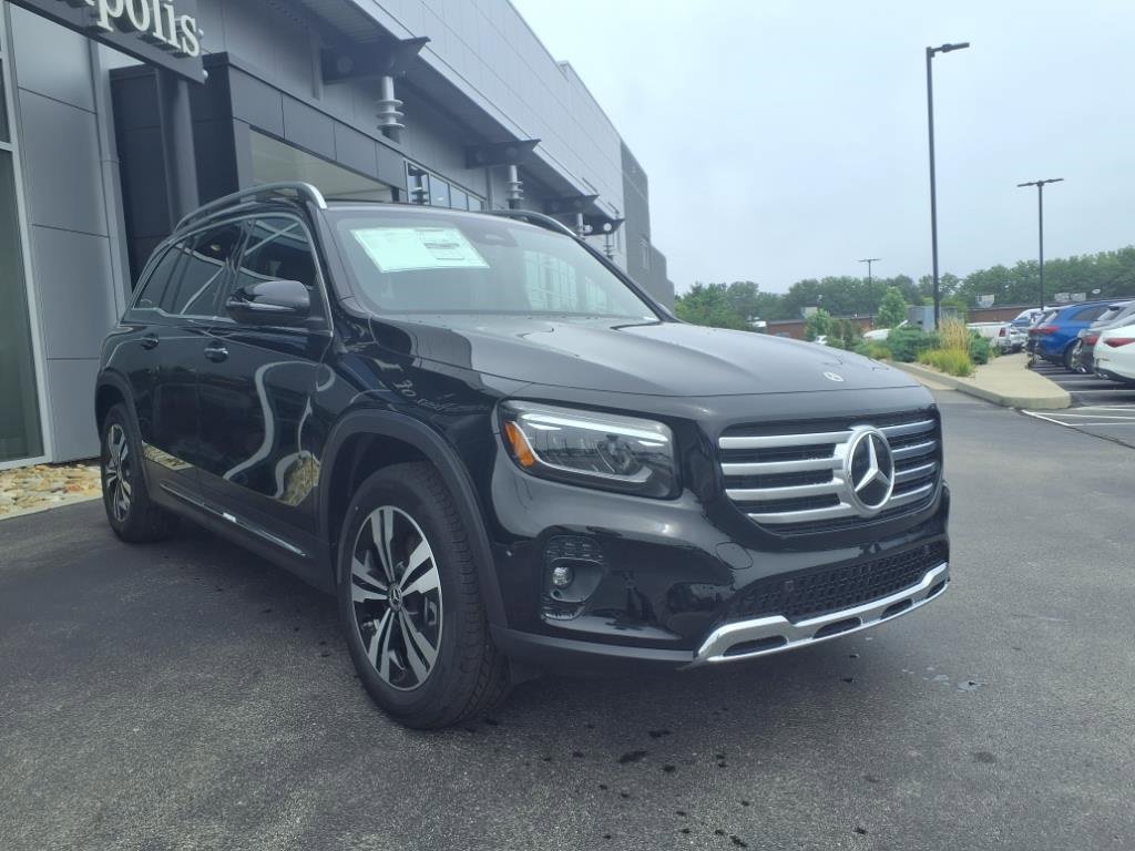 New 2025 Mercedes-Benz GLB 250 4MATIC image 8