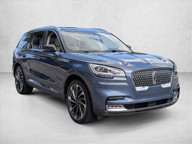 Used 2020 Lincoln Aviator Reserve w/ Equipment Group 202A image 3