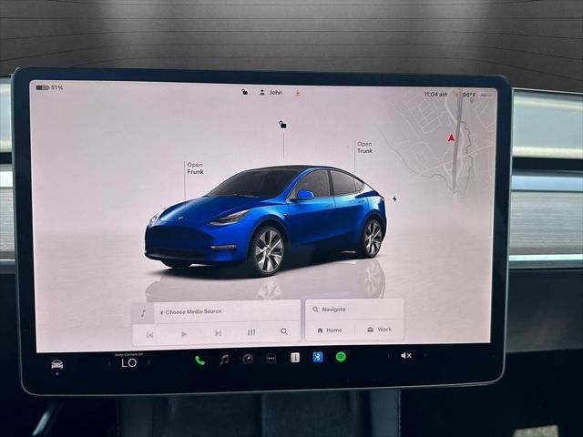 Used 2022 Tesla Model Y Long Range image 18