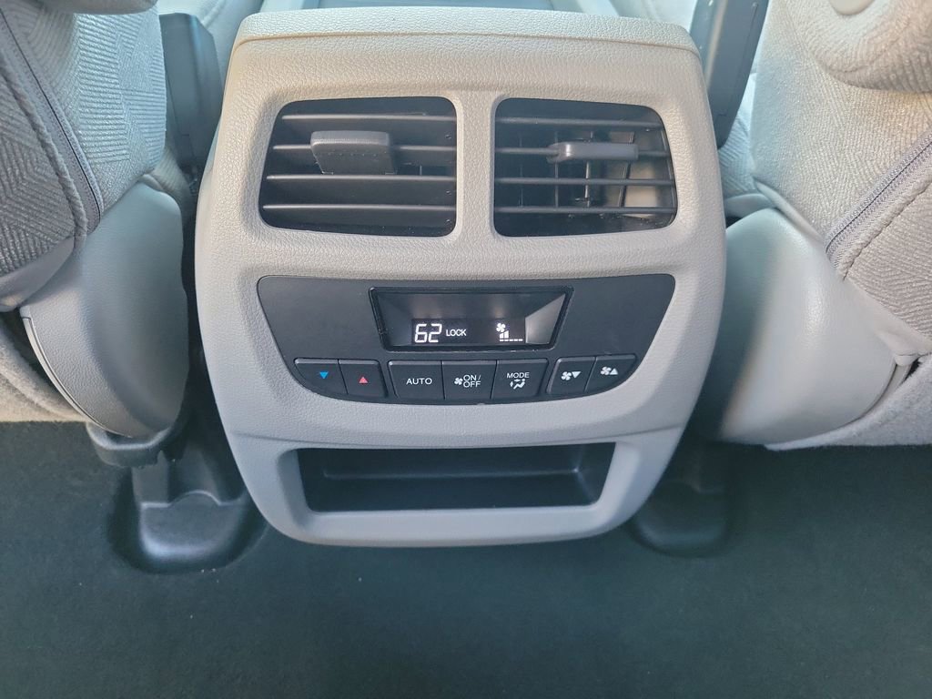 Certified 2021 Honda Pilot EX image 15