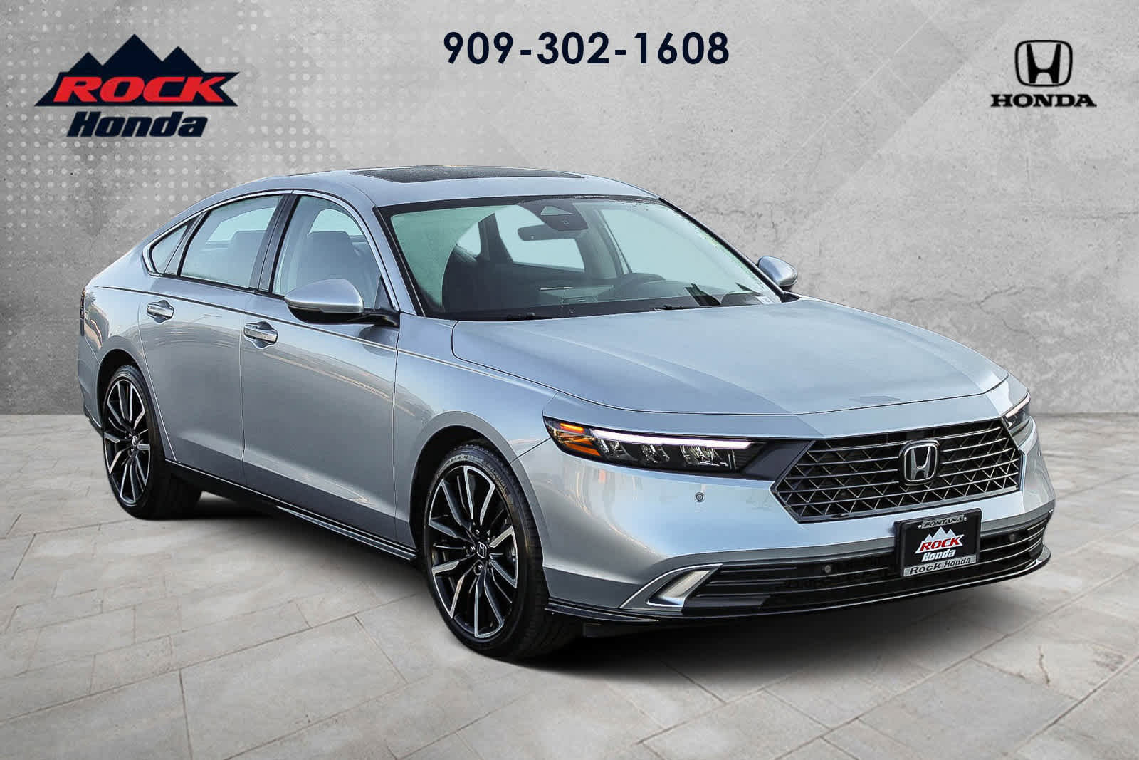 Certified 2025 Honda Accord Touring image 3