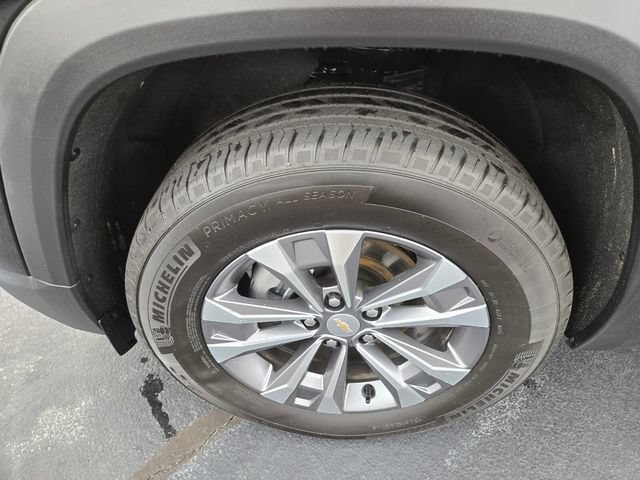 Used 2025 Chevrolet Equinox LT AWD/4WD image 28