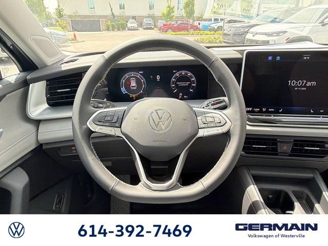 New 2026 Volkswagen Tiguan SE FWD image 19