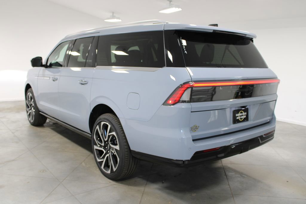 New 2026 Lincoln Navigator L Reserve image 6