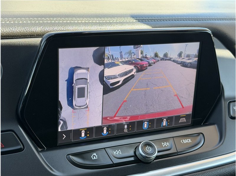 Used 2019 Chevrolet Blazer LT w/ Sound & Technology Package FWD image 53