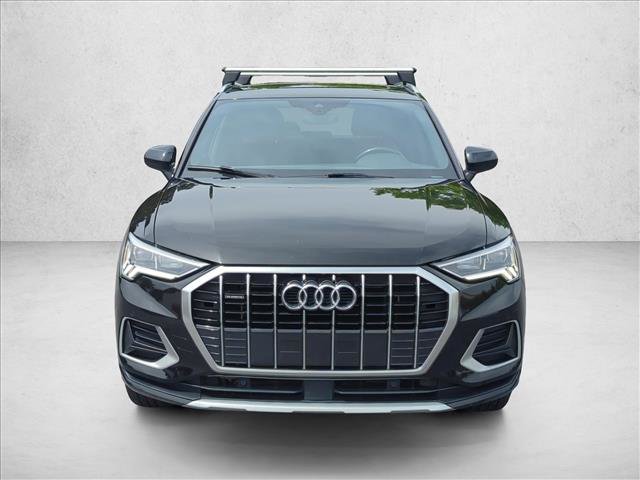 Used 2019 Audi Q3 2.0T Premium Plus w/ Premium Plus Package AWD/4WD image 2