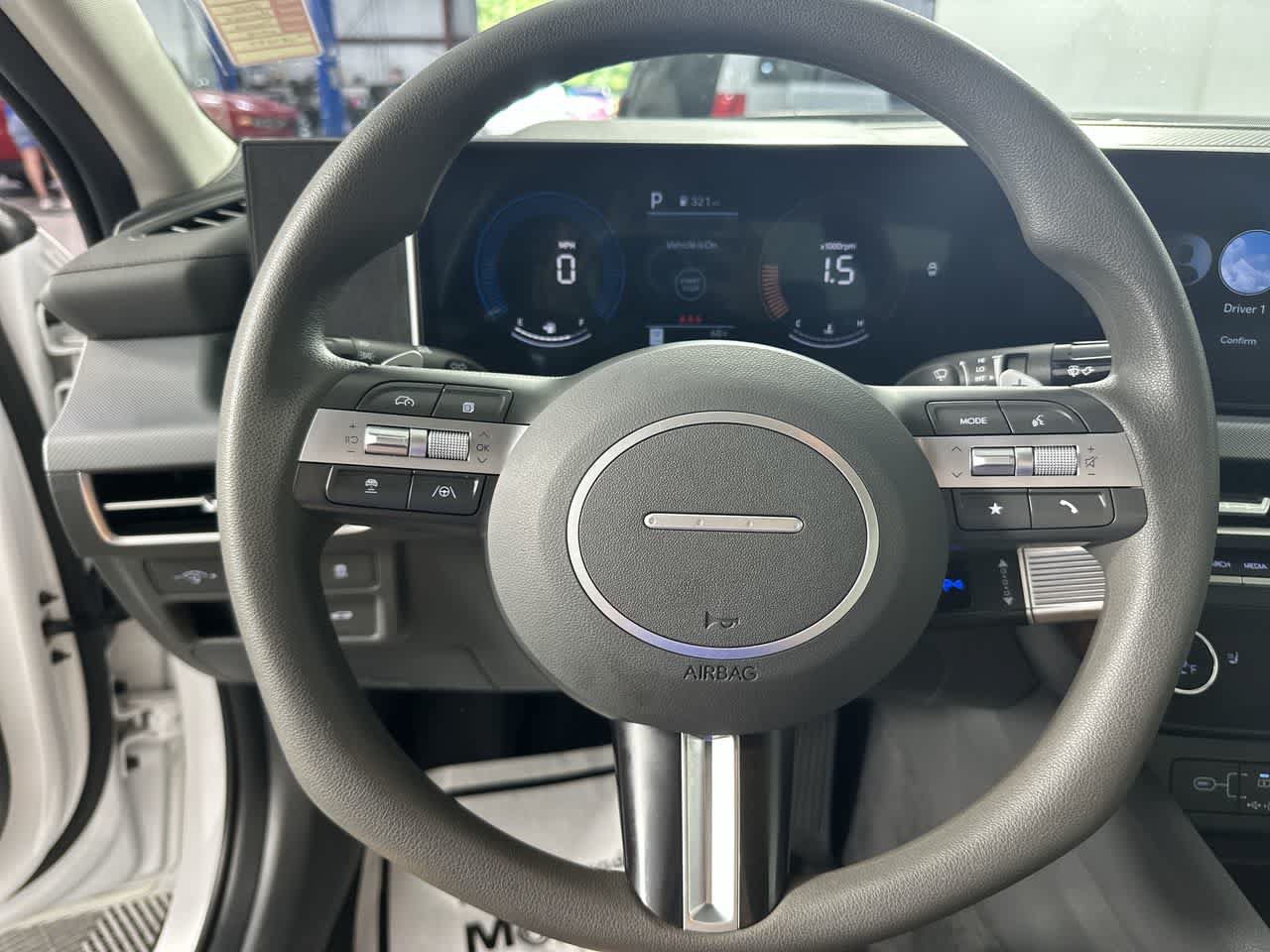 Used 2025 Hyundai Sonata SEL FWD image 14