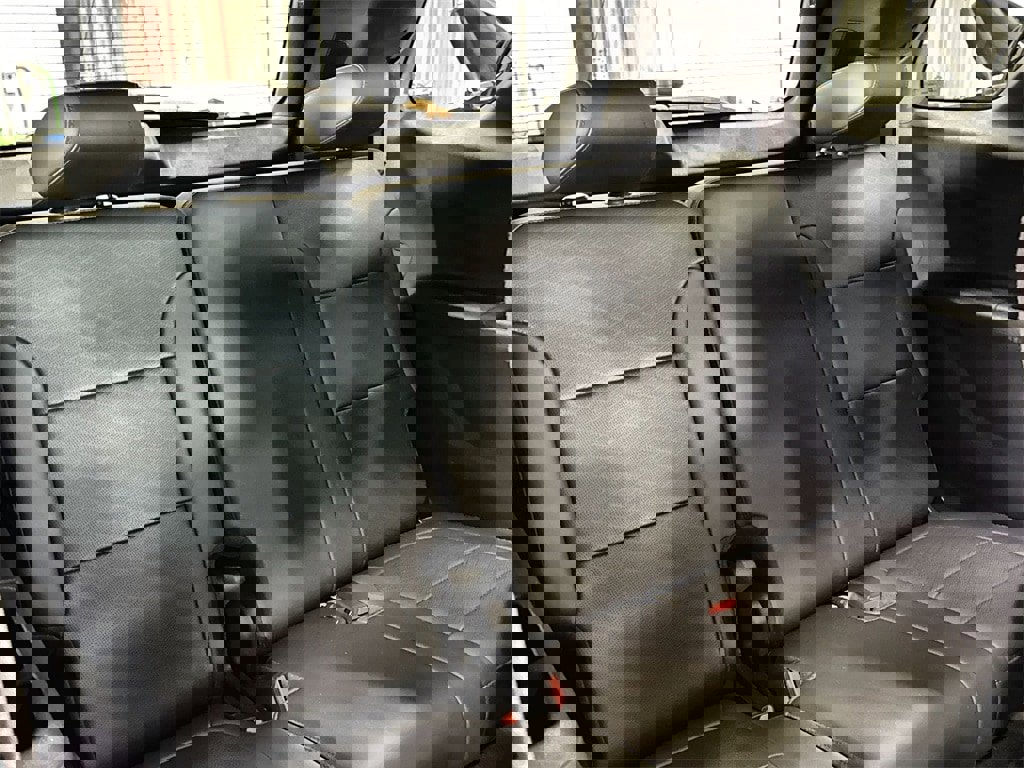 Used 2023 Chevrolet Traverse High Country w/ LPO, Floor Liner Package image 31