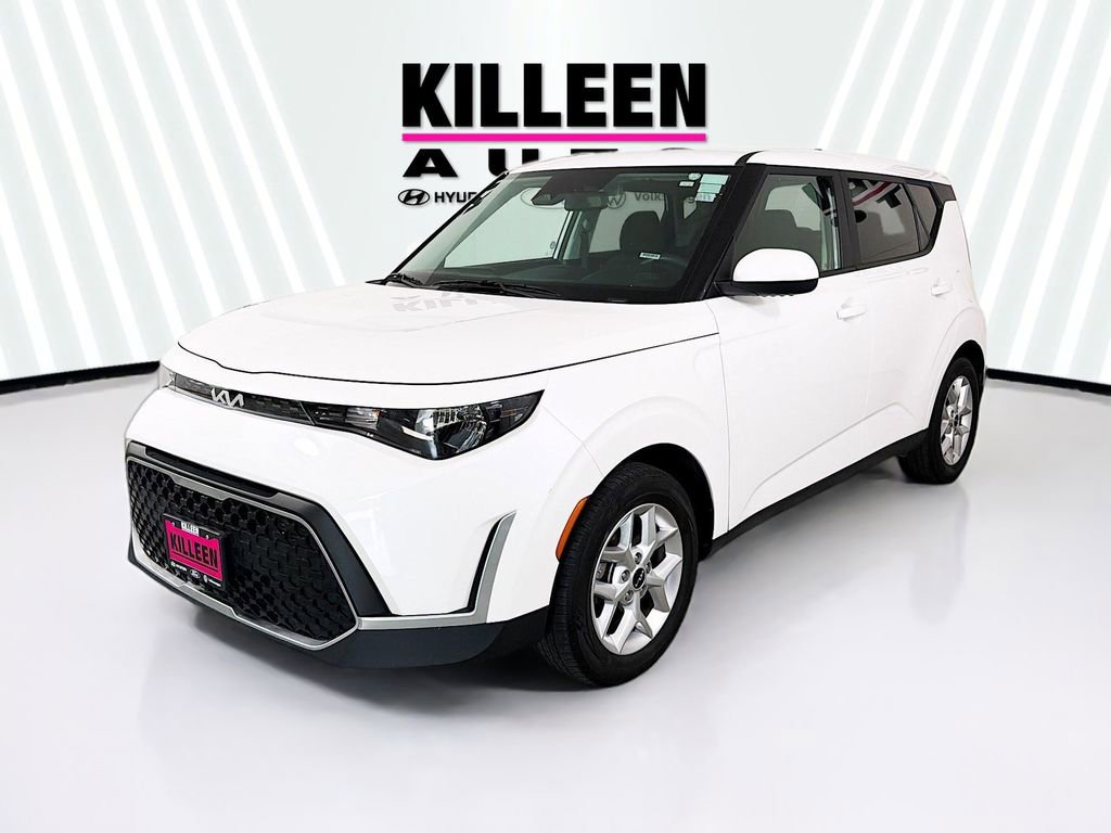 Used 2024 Kia Soul LX w/ Option Group 015 image 3