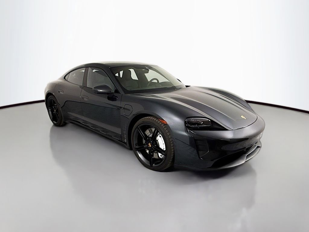 Used 2024 Porsche Taycan GTS image 7