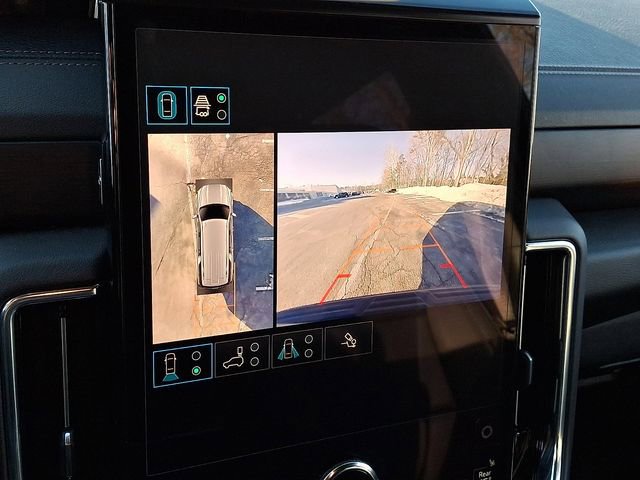 Used 2025 GMC Yukon XL Denali image 20