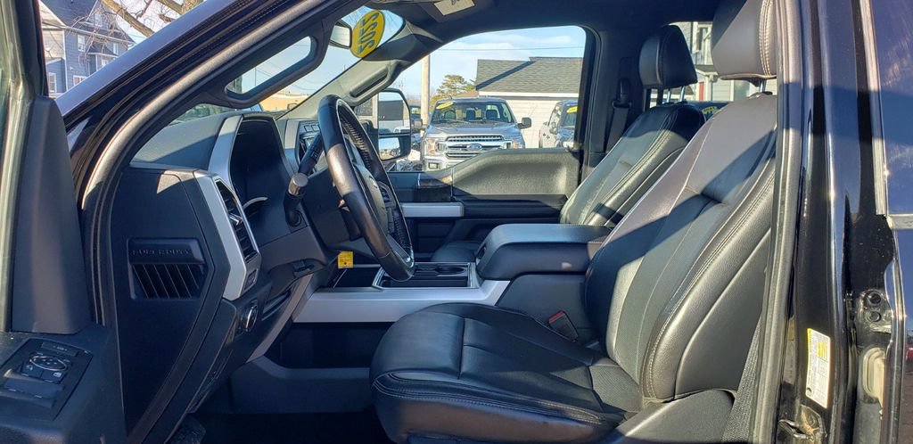 Used 2022 Ford F250 Lariat w/ Lariat Value Package AWD/4WD image 15