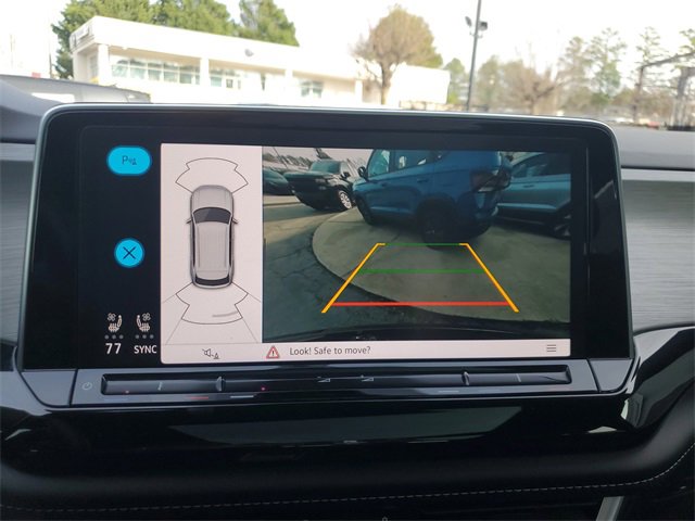 Certified 2024 Volkswagen Atlas Cross Sport SE w/ Panoramic Sunroof Package image 24