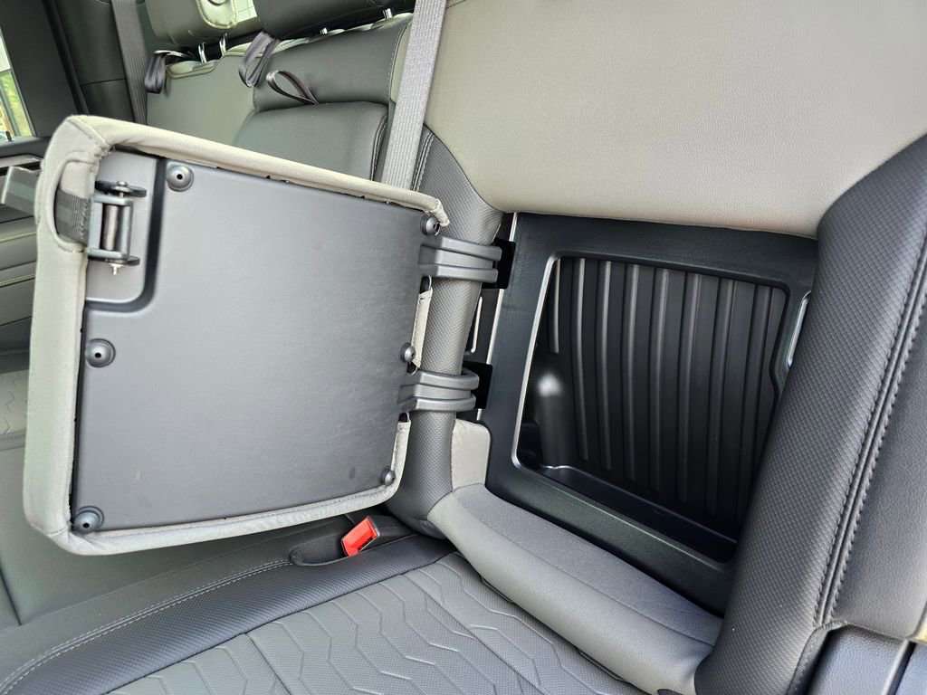 New 2026 Chevrolet Silverado 2500 ZR2 image 16