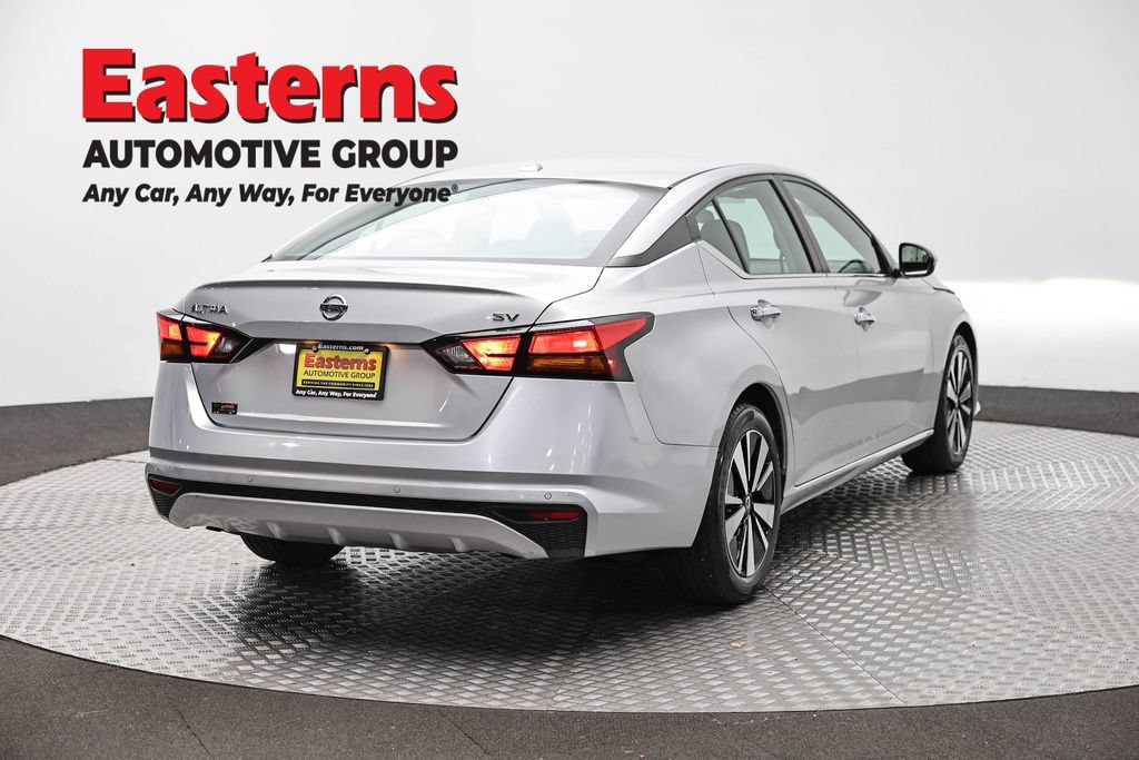 Used 2022 Nissan Altima 2.5 SV FWD image 5