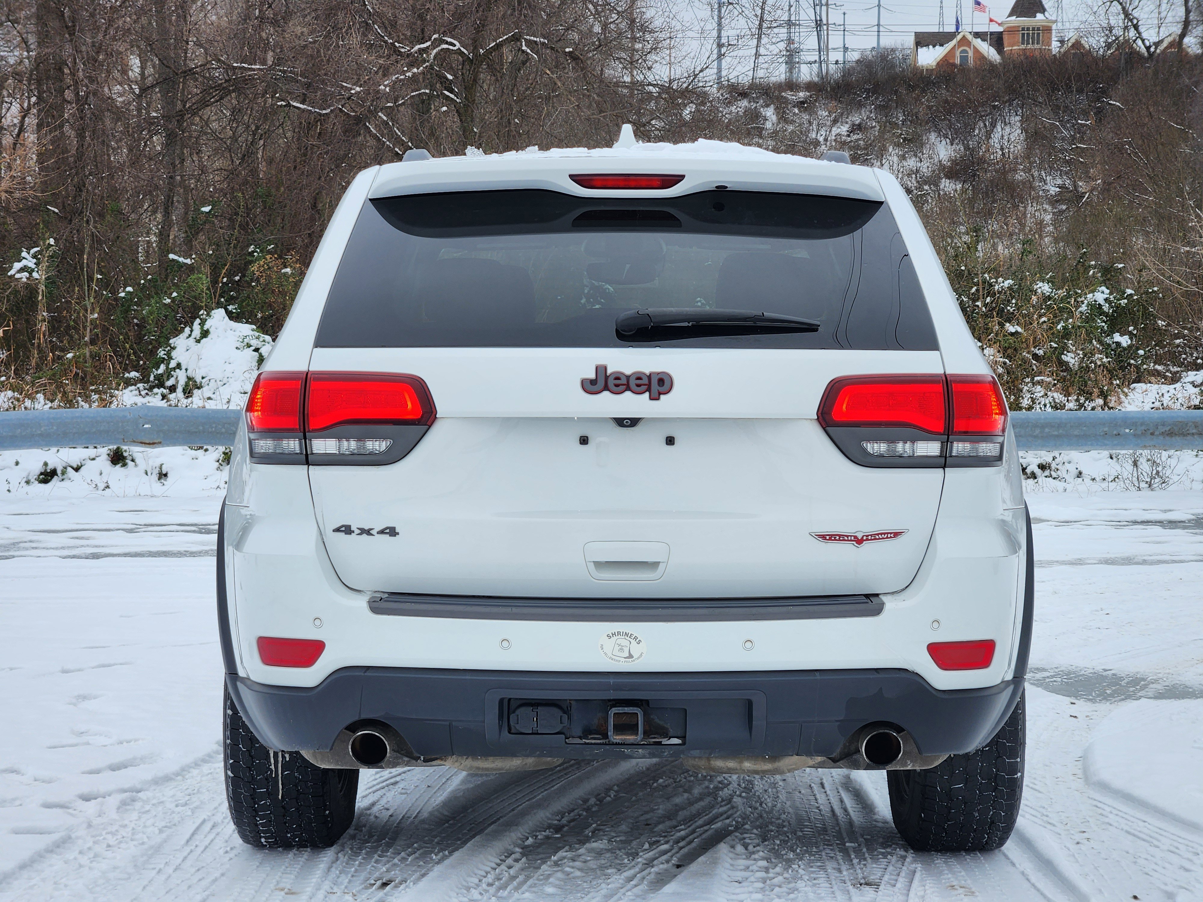 Used 2018 Jeep Grand Cherokee Trailhawk image 19